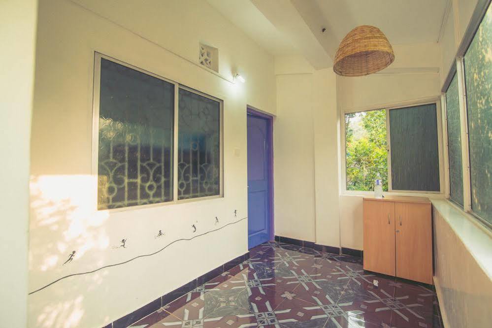 Anjuna By Roadhouse Hostels Goa Ngoại thất bức ảnh
